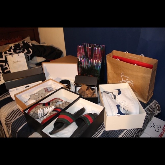 Designer - Picture 7 of 8